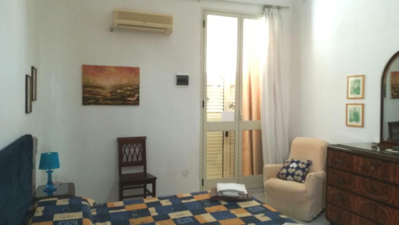 Appartement Casa Elena Al Duomo à Syracuse Extérieur photo